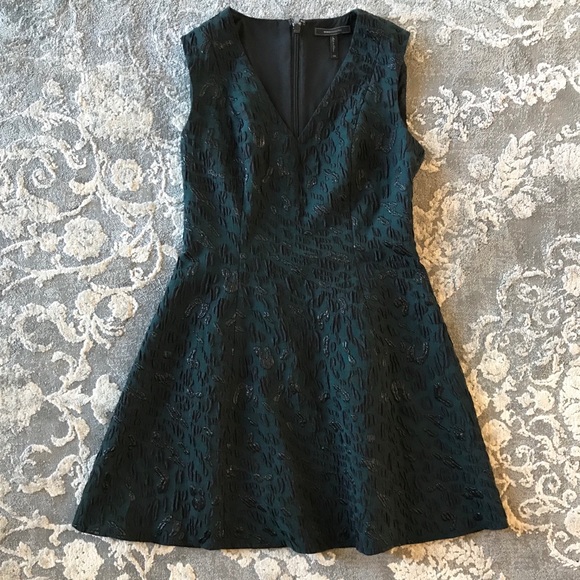 BCBG Dresses & Skirts - BCBG dress • sz 8
